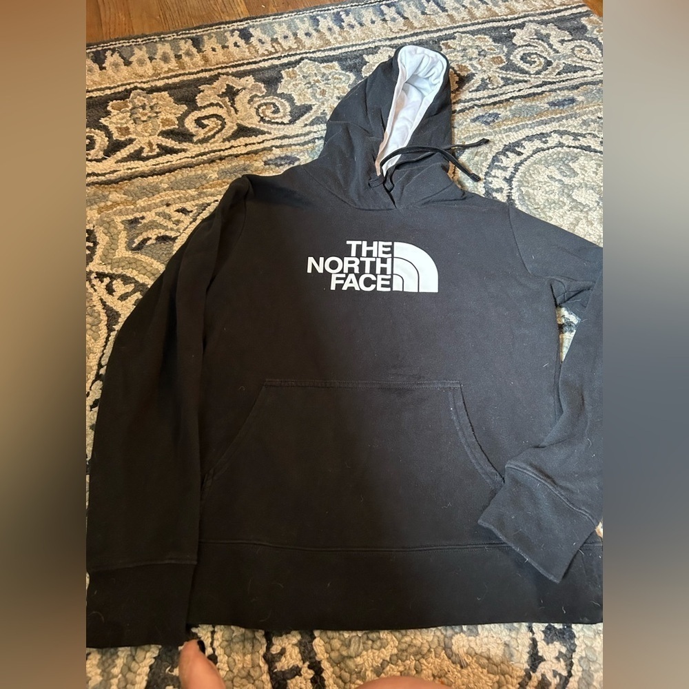 The North Face Black Sweater Iconic Logo